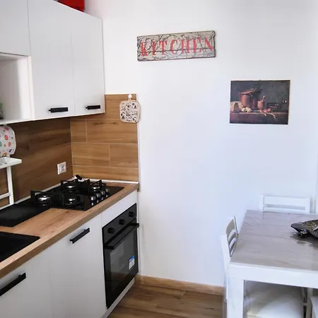 Lejlighed Tiburtina Family *